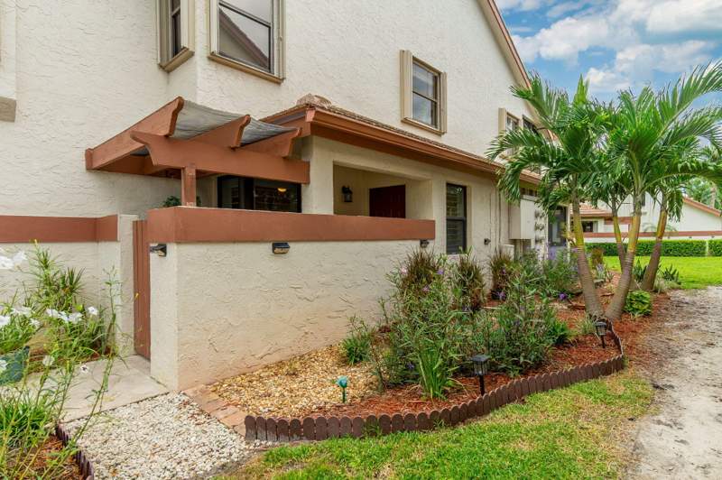 2 bedroom Condominium at 12660 Shoreline Drive, Shores At Wellington II Condo, Wellington — photo 4