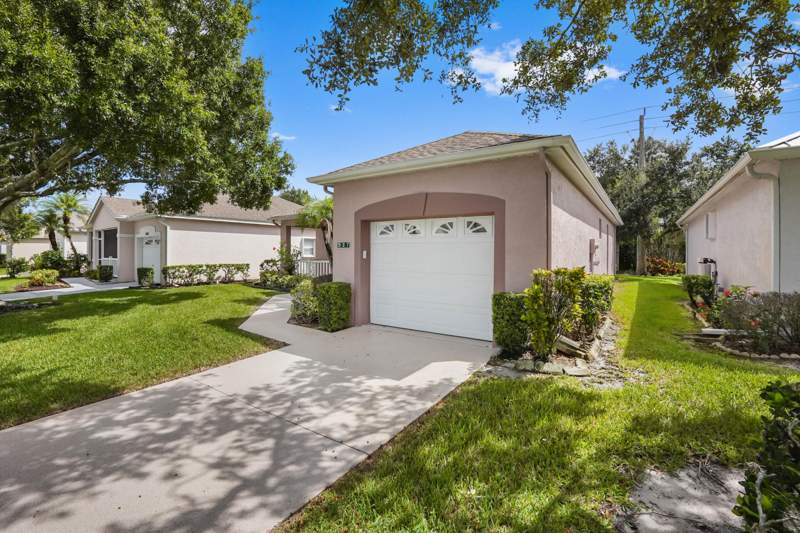 2 bedroom Single Family Residence at 527 NW Portofino Lane, Kings Isle, Port St. Lucie — photo 5
