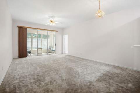 527 NW Portofino Lane, Port St. Lucie FL - photo 12 of 25