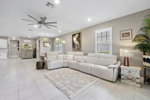 1321 Haywagon Trail, Loxahatchee FL - photo 11 of 61
