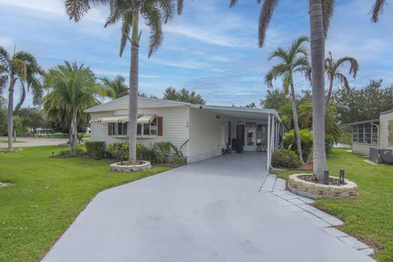 2 bedroom Manufactured Home at 16 Santa Maria Court, Spanish Lakes Riverfront, Port St. Lucie — photo 3