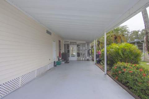 16 Santa Maria Court, Port St. Lucie FL - photo 7 of 41
