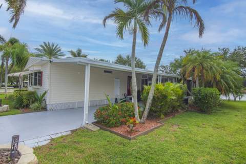 16 Santa Maria Court, Port St. Lucie FL - photo 8 of 41