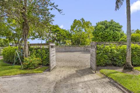 5110 S Shore Boulevard, Wellington FL - photo 12 of 51