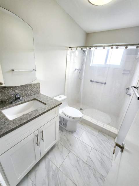 2300 Park Lane #216, Hollywood FL - photo 15 of 35