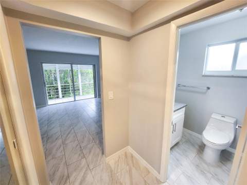 2300 Park Lane #216, Hollywood FL - photo 19 of 35