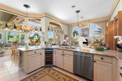 54 Cayman Place, Palm Beach Gardens FL - photo 14 of 54