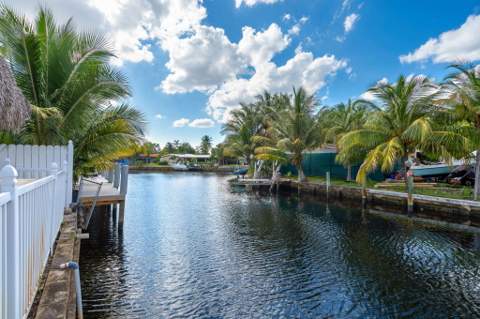 421 SW 18th Street, Pompano Beach FL - photo 6 of 49