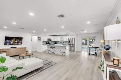 421 SW 18th Street, Pompano Beach FL - photo 12 of 49