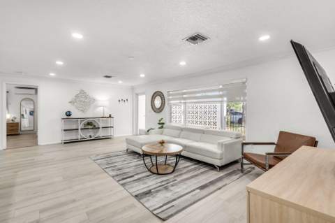 421 SW 18th Street, Pompano Beach FL - photo 14 of 49