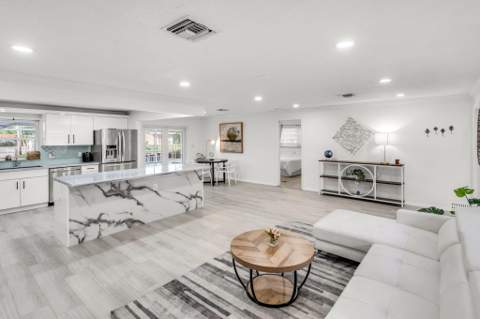 421 SW 18th Street, Pompano Beach FL - photo 16 of 49
