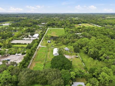 1812 B Road, Loxahatchee Groves FL - photo 6 of 17