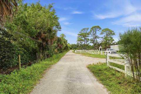1812 B Road, Loxahatchee Groves FL - photo 7 of 17