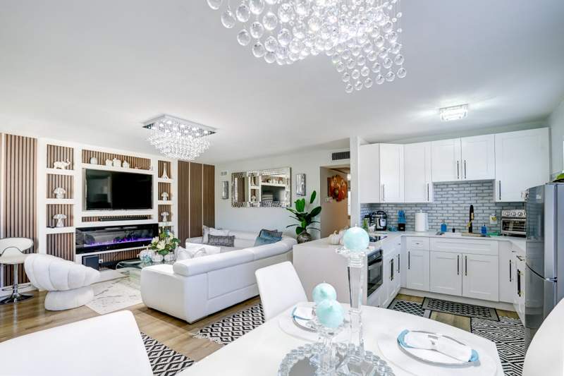 2 bedroom Condominium at 203 S Windsor I #203, Windsor Condos, West Palm Beach — photo 4