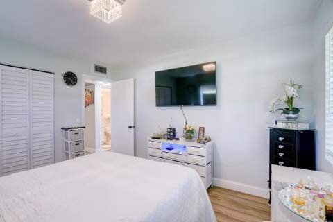203 S Windsor I #203, West Palm Beach FL - photo 20 of 58