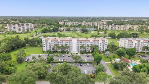 3593 Birdie Drive #104, Lake Worth FL - photo 24 of 39