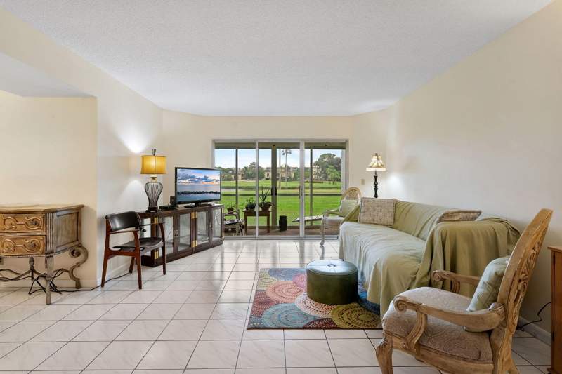 2 bedroom Condominium at 3593 Birdie Drive #104, Poinciana Place Condo A,B And C, Lake Worth — photo 5