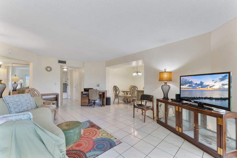 2 bedroom Condominium at 3593 Birdie Drive #104, Poinciana Place Condo A,B And C, Lake Worth — photo 3