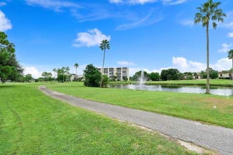3593 Birdie Drive #104, Lake Worth FL - photo 23 of 39