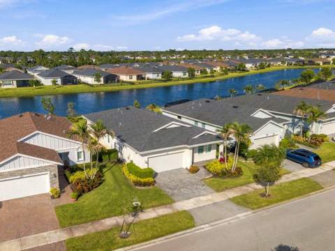 791 SE Woodbine Road, Port St. Lucie FL - photo 7 of 54
