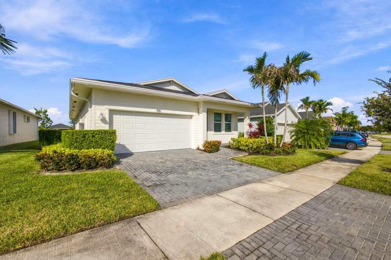 3 bedroom Single Family Residence at 791 SE Woodbine Road, Veranda Preserve West Phase 3, Port St. Lucie — photo 4