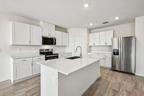 15795 SW Vine Drive, Indiantown FL - photo 13 of 40