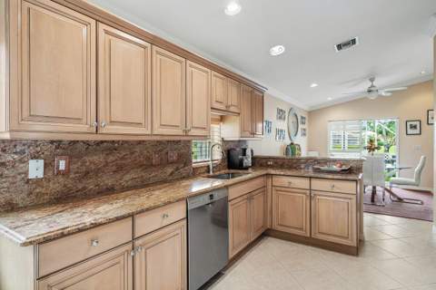 7613 Caprio Drive, Boynton Beach FL - photo 15 of 51