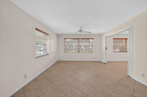 10128 S 44th Drive #370, Boynton Beach FL - photo 10 of 45