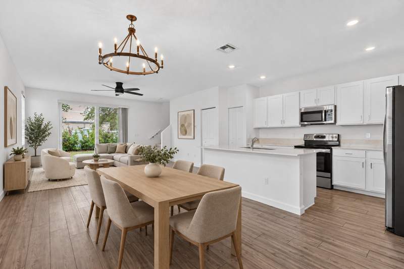 3 bedroom Townhouse at 211 SE Woodbark Street, Veranda , Veranda Landing, Port St. Lucie — photo 3
