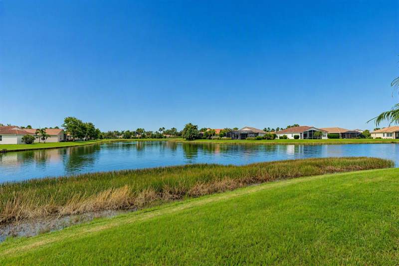 4 bedroom Single Family Residence at 11621 SW Mountain Ash Circle, Vitalia in Tradition, Port St. Lucie — photo 3