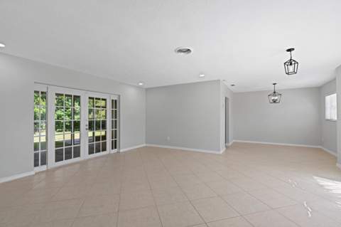 4471 NW 6th Court, Coconut Creek FL - photo 8 of 42