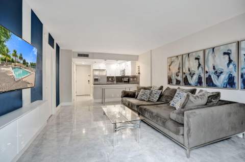 1009 N Ocean Boulevard #207, Pompano Beach FL - photo 15 of 35