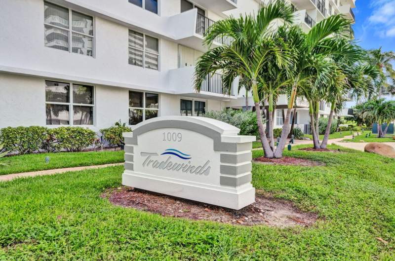 1 bedroom Condominium at 1009 N Ocean Boulevard #207, Tradewinds Of Pompano Condo, Pompano Beach — photo 3