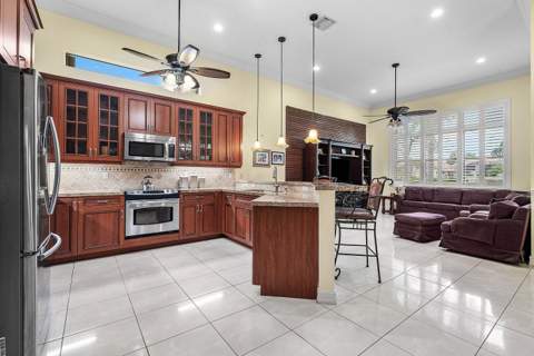 6862 Boscanni Drive, Boynton Beach FL - photo 8 of 62