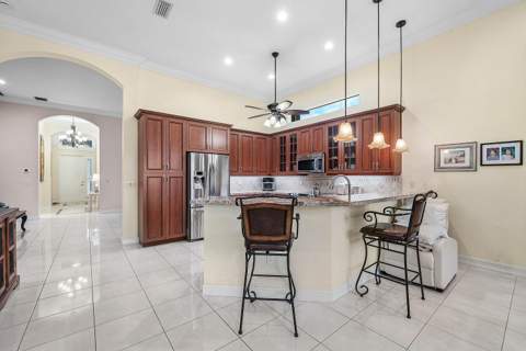 6862 Boscanni Drive, Boynton Beach FL - photo 9 of 62