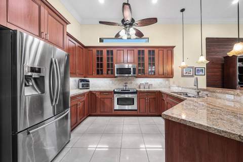 6862 Boscanni Drive, Boynton Beach FL - photo 10 of 62