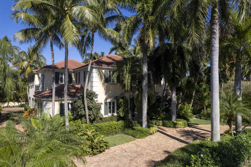 5 bedroom Single Family Residence at 223 Coral Lane, Stotesbury Park Rev, Palm Beach — photo 3