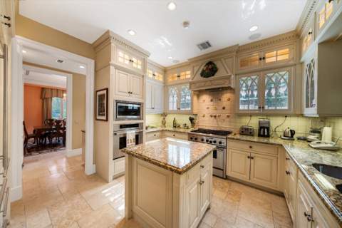 223 Coral Lane, Palm Beach FL - photo 13 of 42