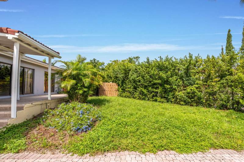 4 bedroom Single Family Residence at 1425 NE 4th Court, Whisem Unit B, Boca Raton — photo 5