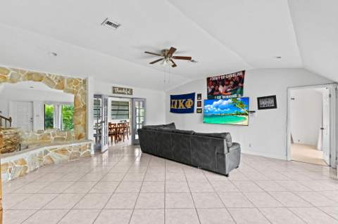 1425 NE 4th Court, Boca Raton FL - photo 11 of 66