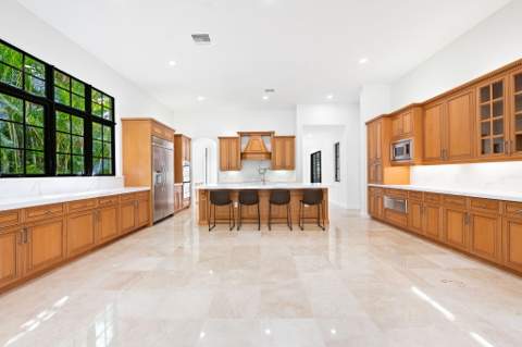 8242 Emerald Avenue, Parkland FL - photo 17 of 57