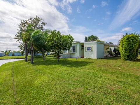 7 La Paloma Lane, Port St. Lucie FL - photo 14 of 49