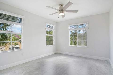 4041 San Marino Boulevard #307, West Palm Beach FL - photo 16 of 26