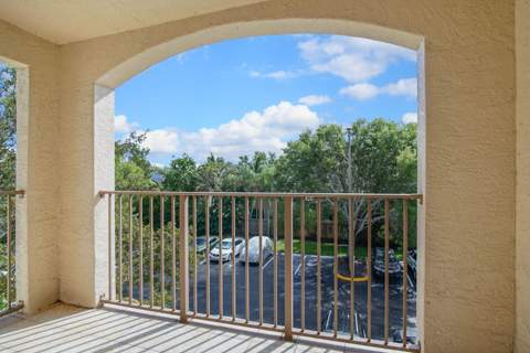 4041 San Marino Boulevard #307, West Palm Beach FL - photo 20 of 26