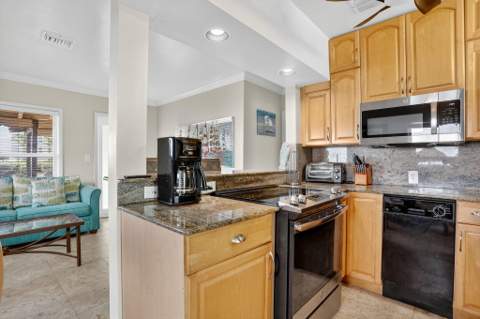 1225 Hillsboro Mile #B2, Hillsboro Beach FL - photo 16 of 76