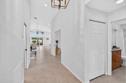 7285 Haviland Circle, Boynton Beach FL - photo 23 of 99