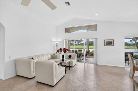 7285 Haviland Circle, Boynton Beach FL - photo 9 of 99