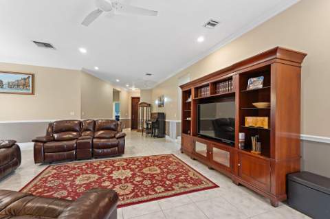 16915 62nd Road, Loxahatchee FL - photo 7 of 38