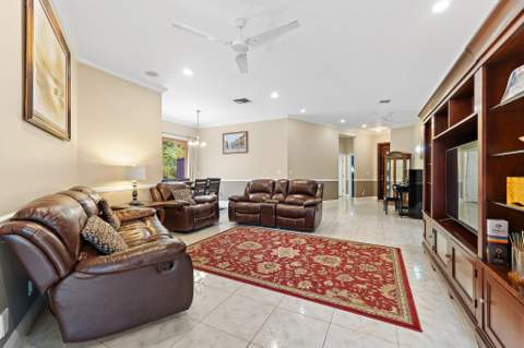 16915 62nd Road, Loxahatchee FL - photo 6 of 38