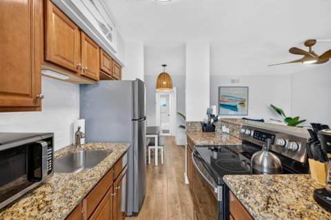 3232 Canal Drive, Pompano Beach FL - photo 22 of 54